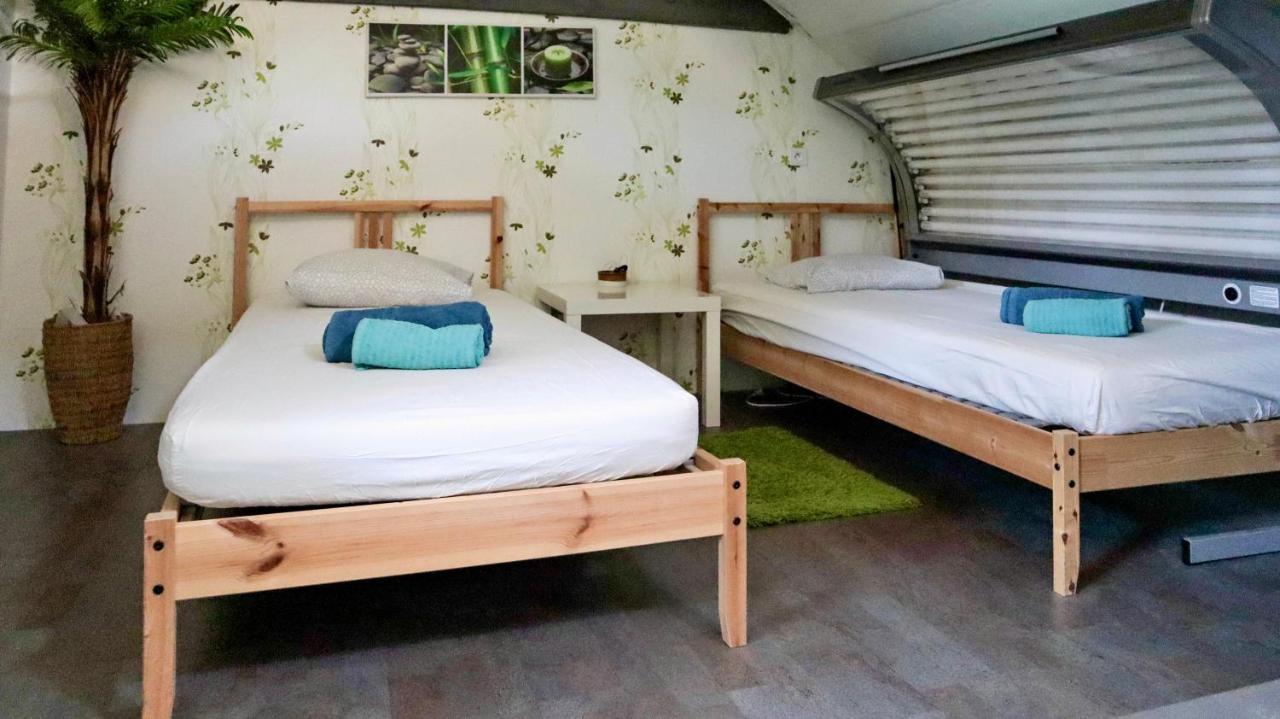 B&B Les Ecoliers Cherain Exterior foto