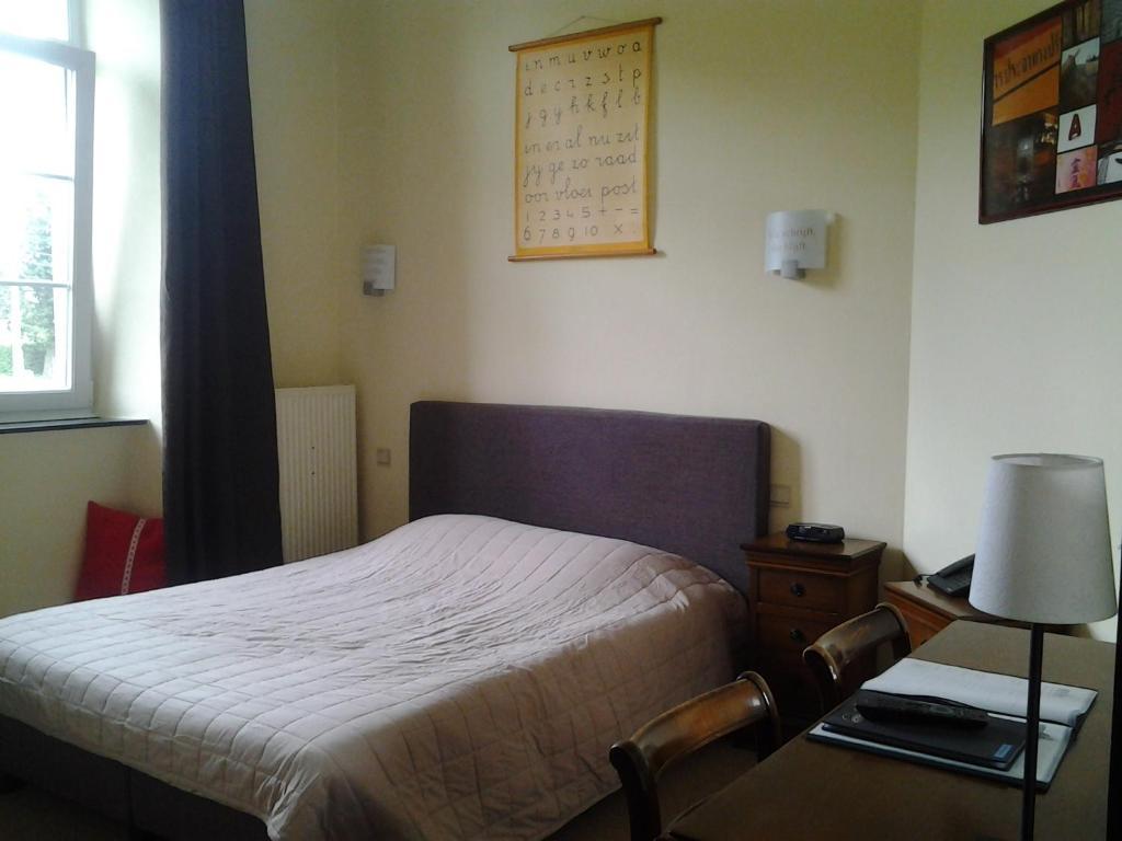 B&B Les Ecoliers Cherain Zimmer foto
